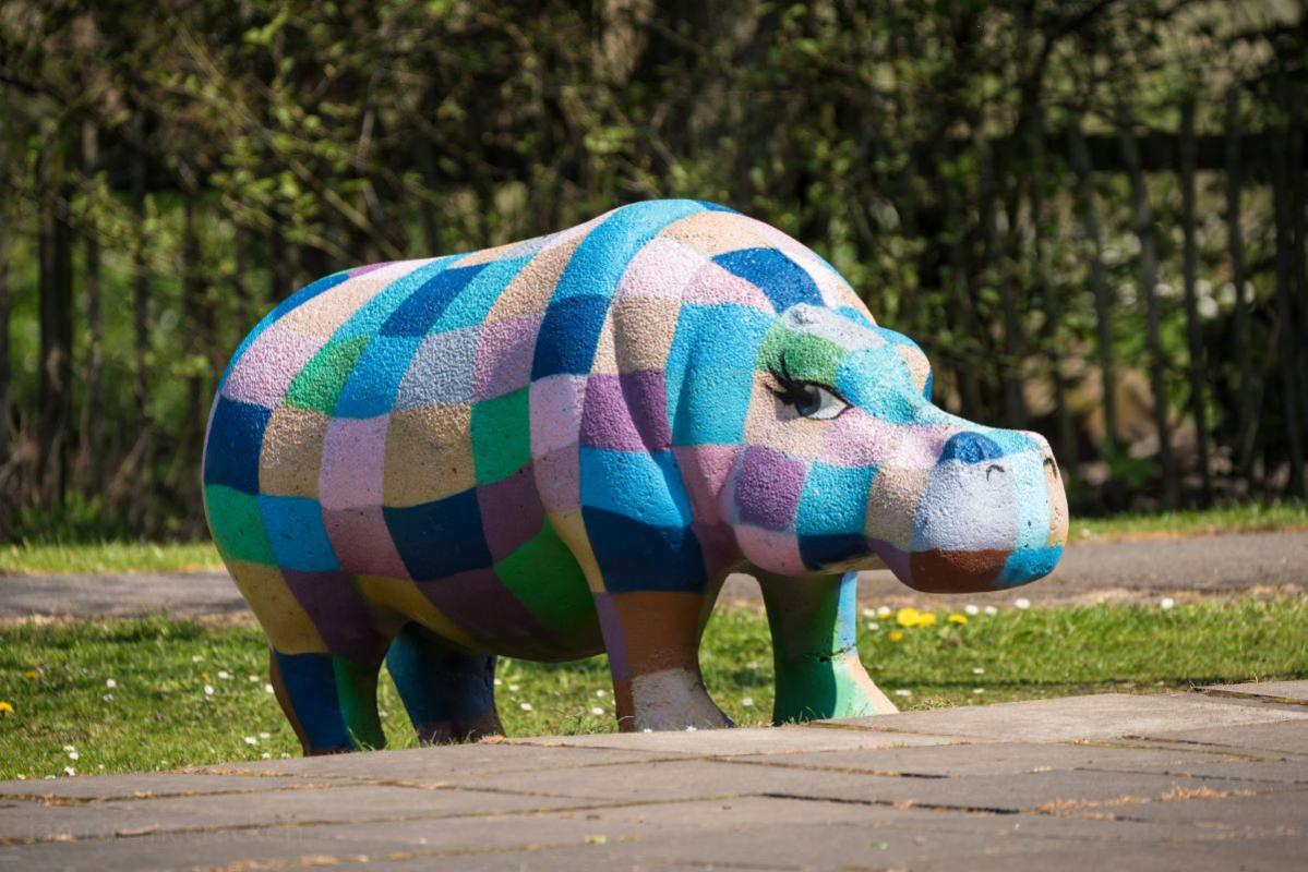 Glenrothes Hippo Statue